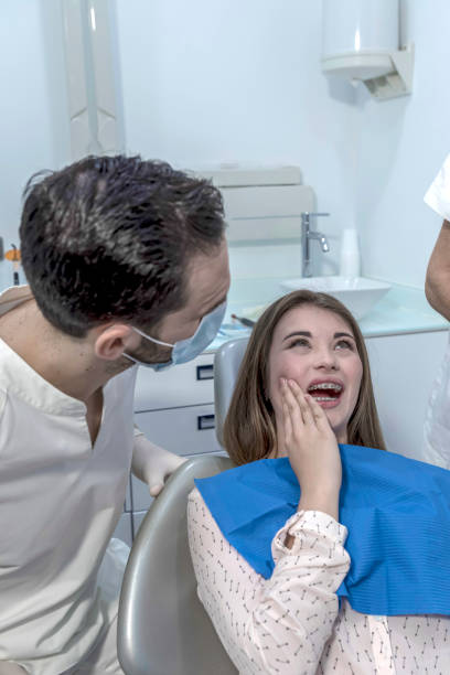 Best Emergency Tooth Extraction in Paw Paw Lake, MI